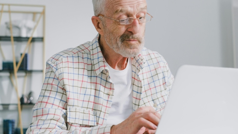 Online Safety Tips for Seniors